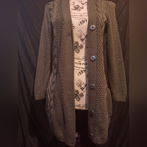 Olive Green Kenneth Cole sweater - Picture 1 of 8